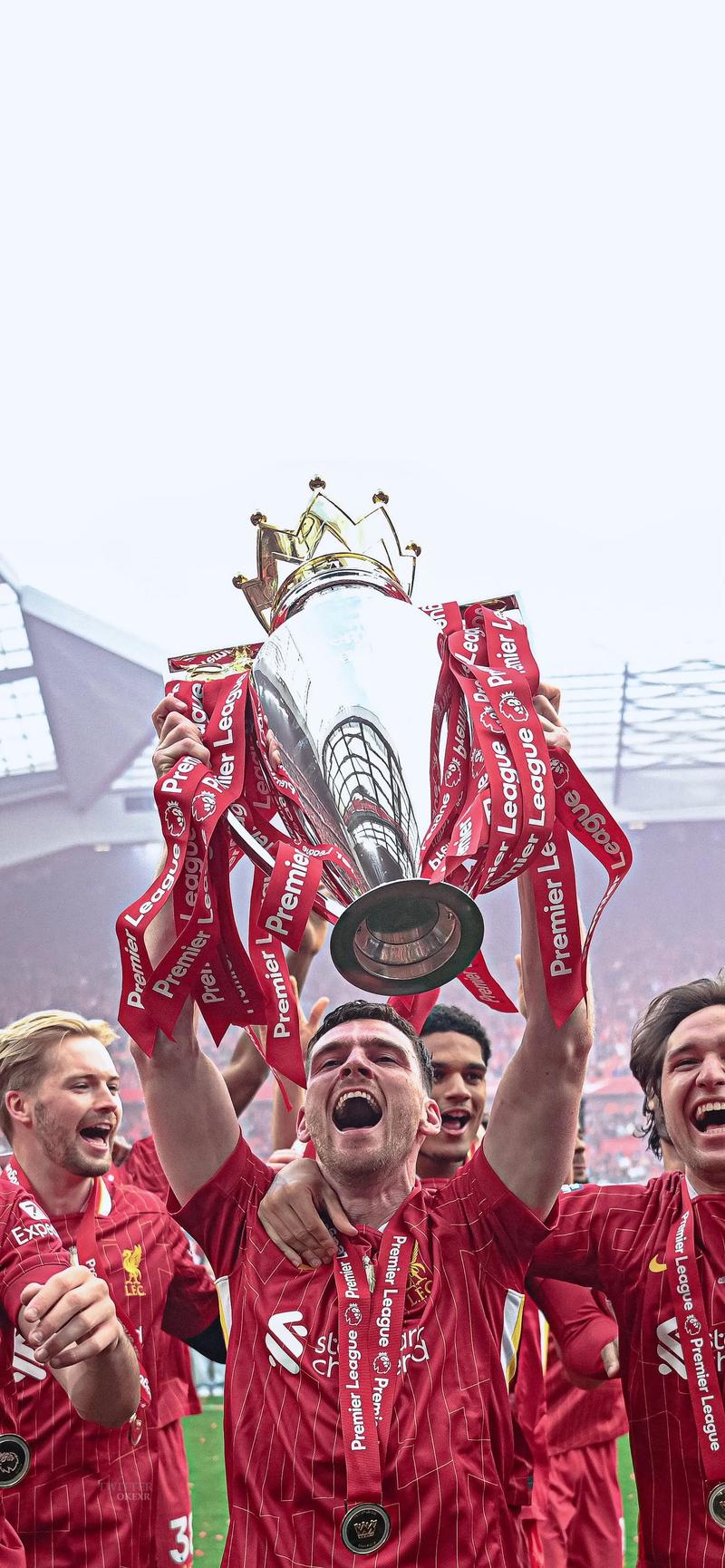 拉菲尼亚：我上场就会尽力做到最好，正通过训练找回最佳状态（拉菲尼亚：每次登场都全力以赴，正借训练找回巅峰状态）