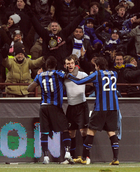 与C罗同级！沙特超多队关注萨拉赫 开价1.75亿镑年薪（多支沙特联球队追逐萨拉赫：年薪报价达1.75亿英镑，待遇堪比C罗）