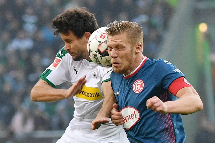 亚冠生死战！布里兰主场绞杀江原FC，8球神锋破局