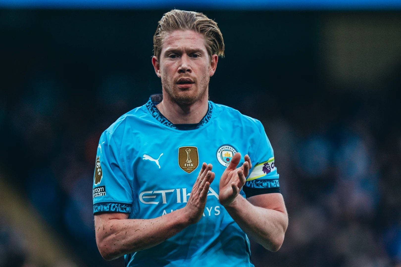 发飙是双线大赢家！王刚情商引热议 塞帅坐实讨薪！前大连双星都成冠军了（双线登顶成最大赢家！王刚高情商出圈，塞帅讨薪坐实，昔日大连双星齐捧杯）