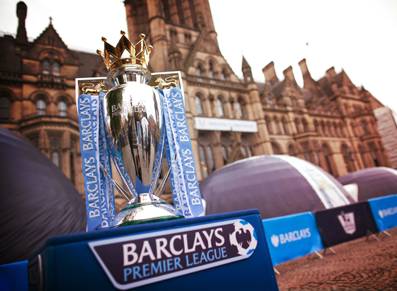 英超对比近两年圣诞积分榜：榜首易主 曼市双雄排名上升（英超圣诞积分榜近两年对比：领跑者更迭 曼市双雄名次提升）