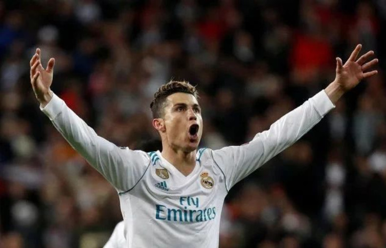 海港在亚冠已跨赛季10场不胜，上次赢球是整整一年前（海港亚冠连10场不胜，距上次赢球已满一年）