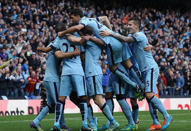 英超半场：迪亚斯世界波，格瓦迪奥尔破门，曼城2-0桑德兰