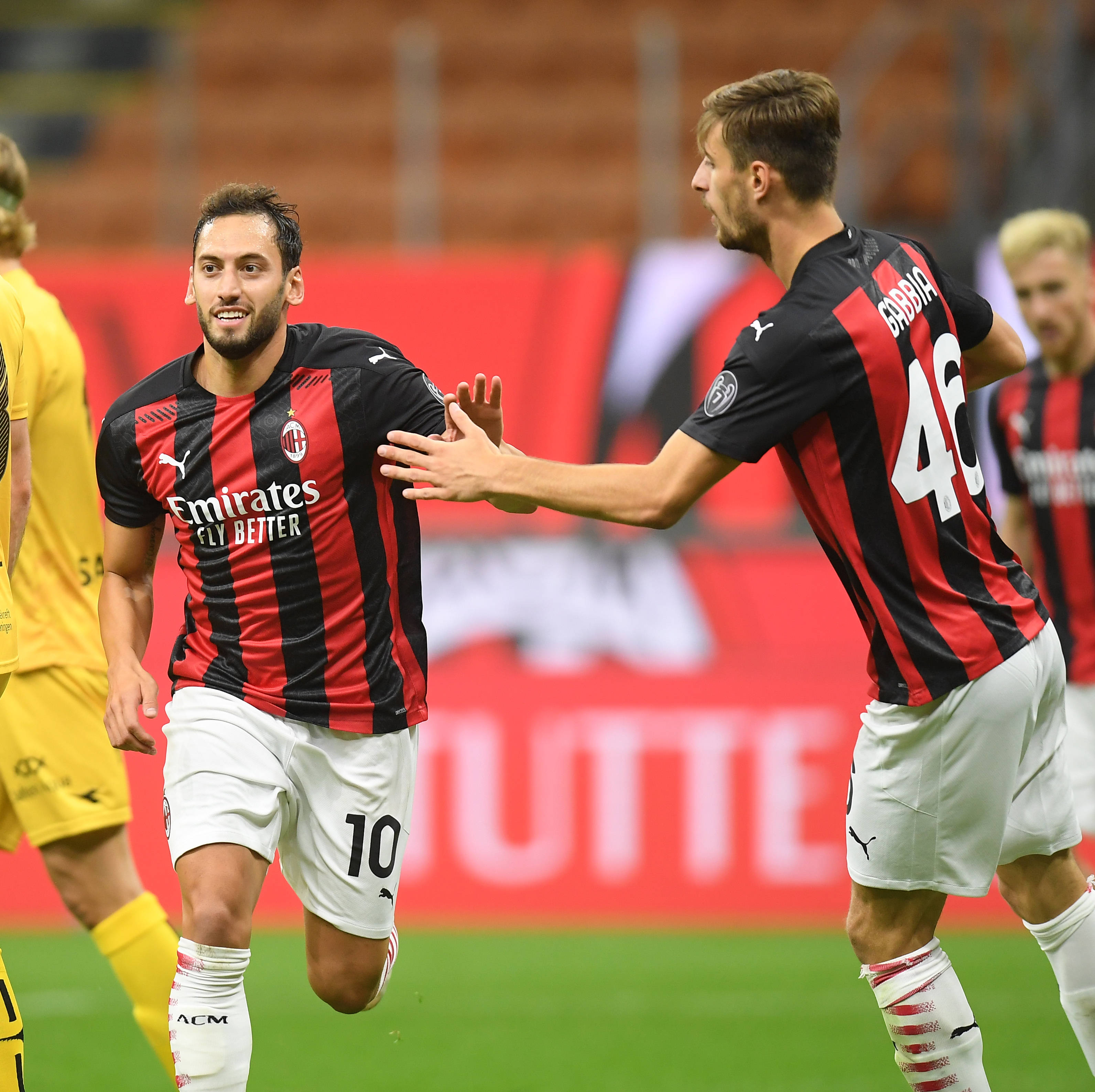 2025中超联赛第29轮现场观众人数统计